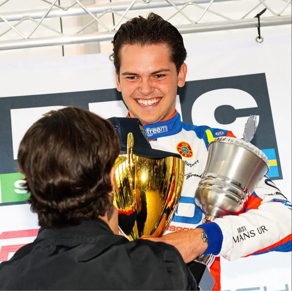 Onerush satsar på Maximillian Boström